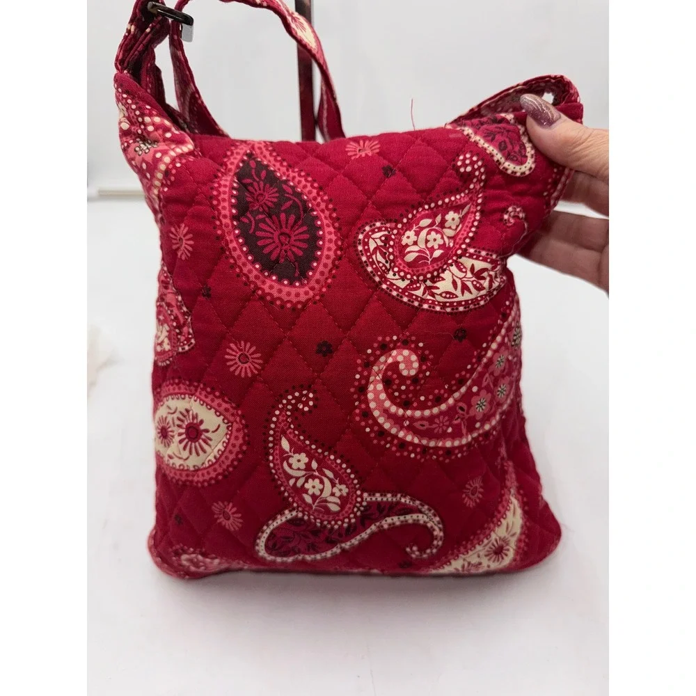 Vera Bradley RETIRED Mesa Red Paisley Quilted Crossbody Bag Adjustable Strap